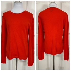 Tahari cashmere sweater